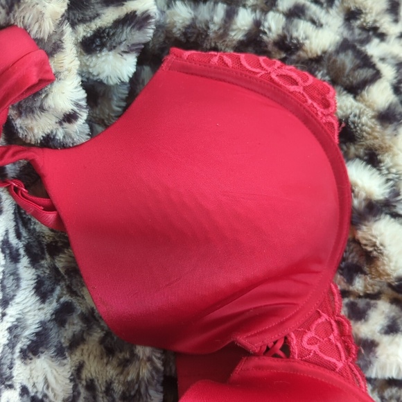 Pretty NWOT Self Expressions by Maidenform in size 36DD. - Picture 2 of 11
